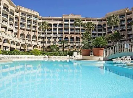 - View Cap Esterel * Cannes